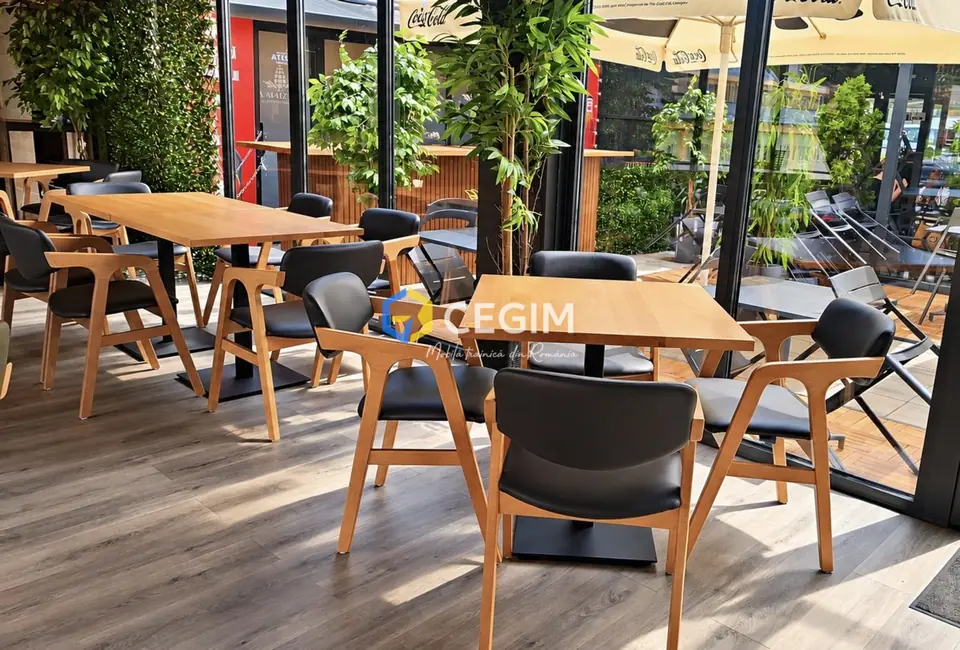 Restaurant A-MAIZ-ING - mobilier CEGIM